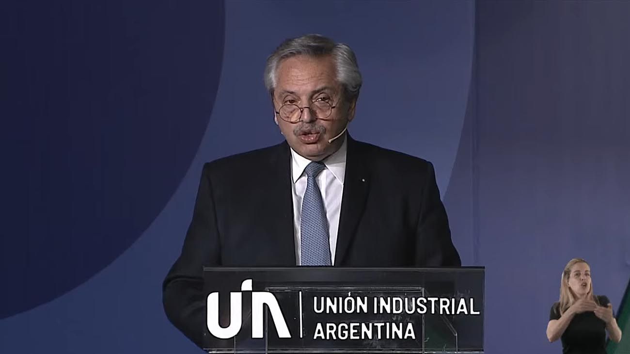 Alberto Fernández dijo que hay avances con el FMI y le reclamó evaluar el stand-by de 2018