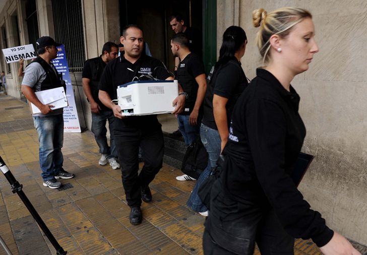 Creen que el “virus espía” le llegó a Nisman a través de un correo electrónico