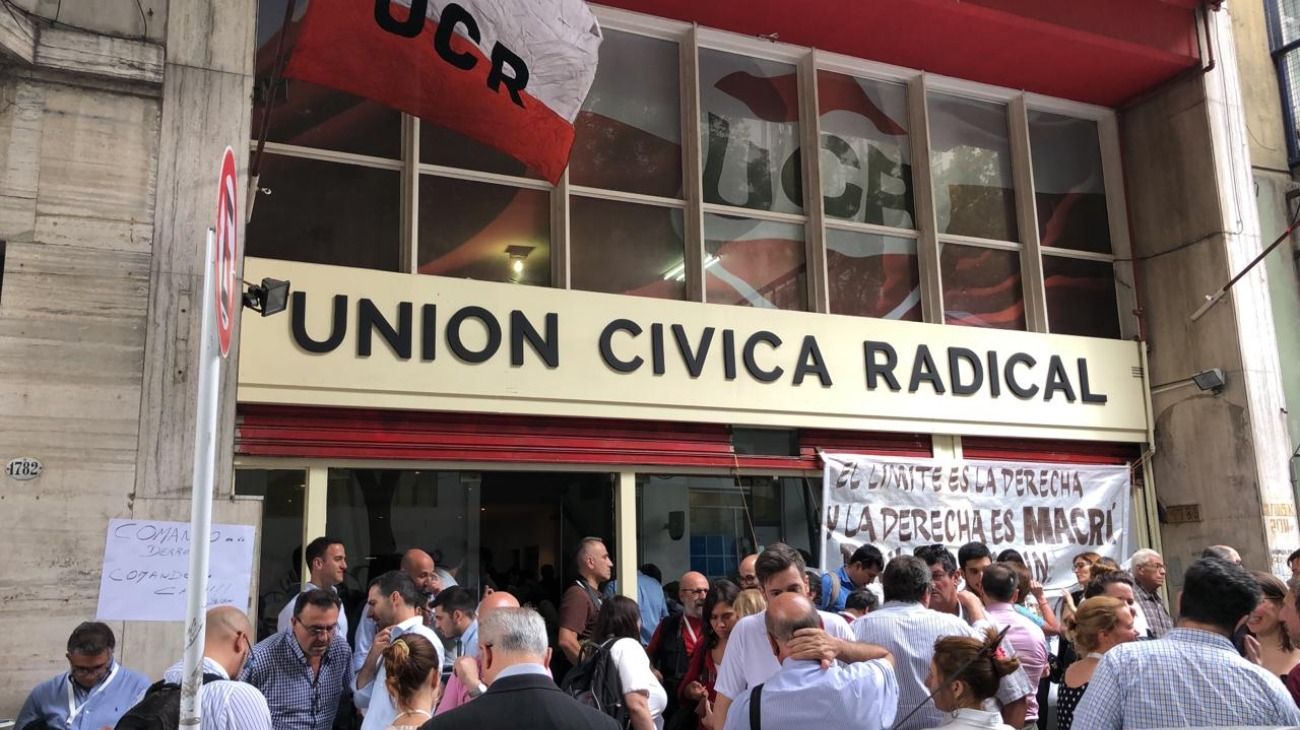 La UCR apuesta por Cornejo en medio de las tensiones con Macri