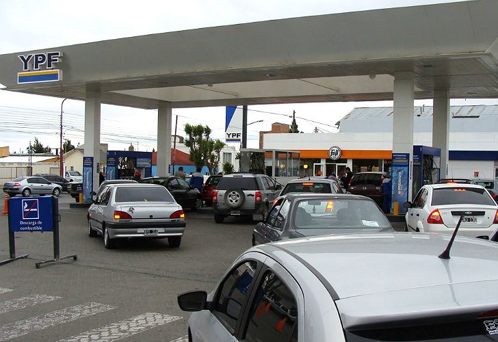 Denuncian falta de nafta en las estaciones de servicio porteñas