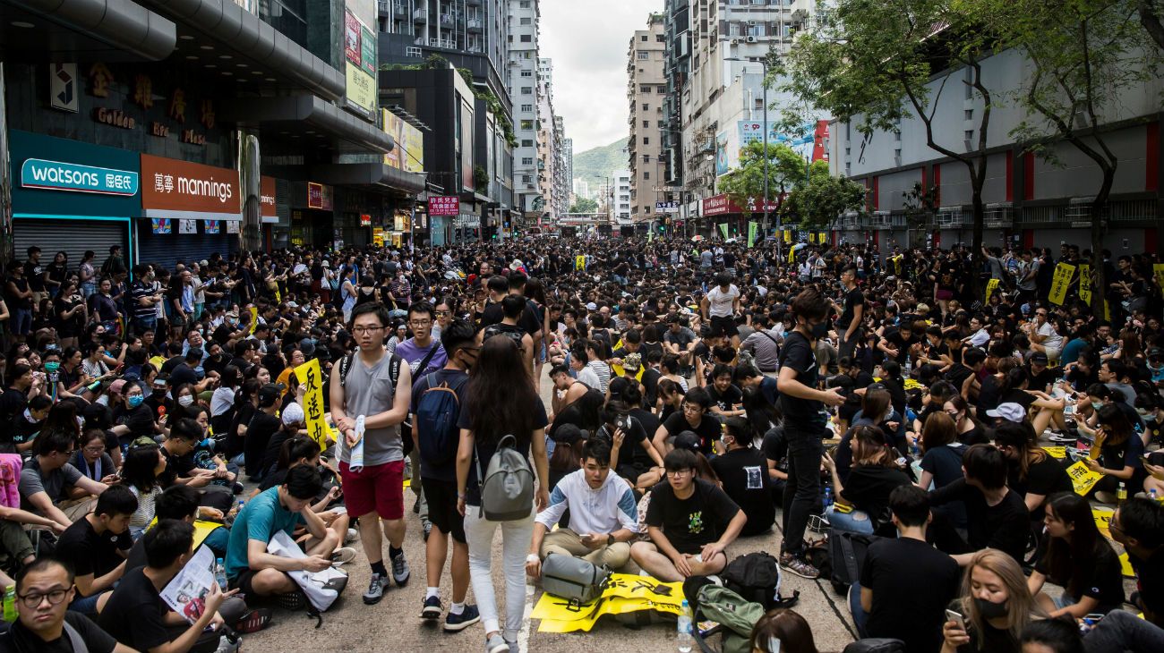 Hong Kong pone fin a proyecto de extradiciones tras meses de marchas violentas