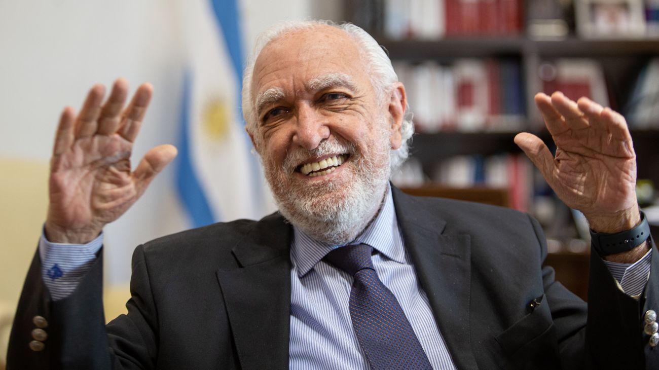 Ricardo Gil Lavedra presentó el primer Comité Arbitral del Colegio de la Abogacía