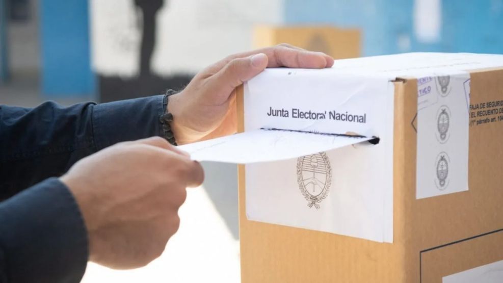 Elecciones 26 de octubre: qué dice la última encuesta que anticipó quién ganará