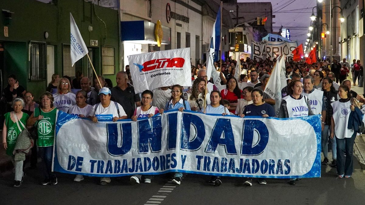 Fernando Ramírez: "Con Milei los docentes acumulamos un 150% de pérdida real del poder adquisitivo"