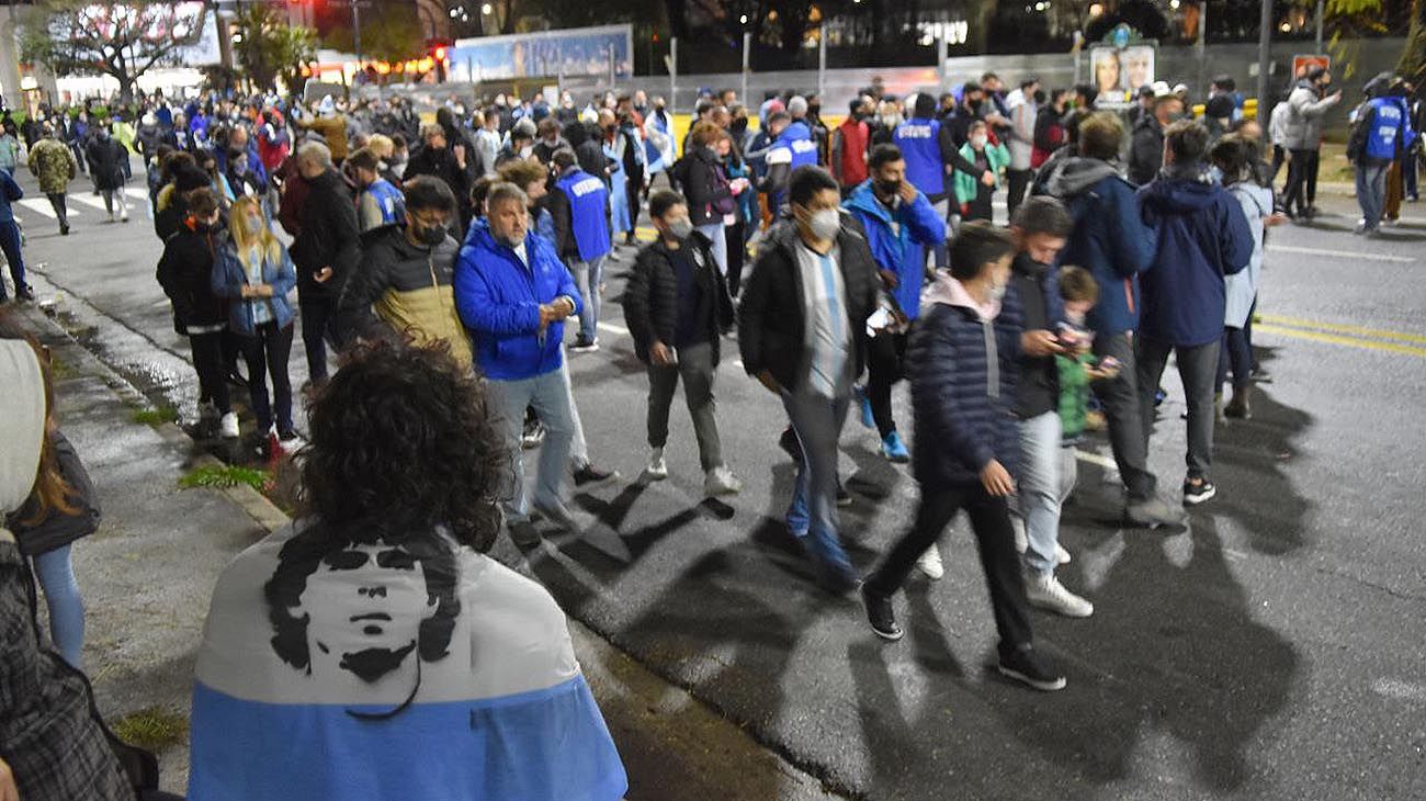 Así fue la vuelta del público a las canchas en el partido Argentina - Bolivia