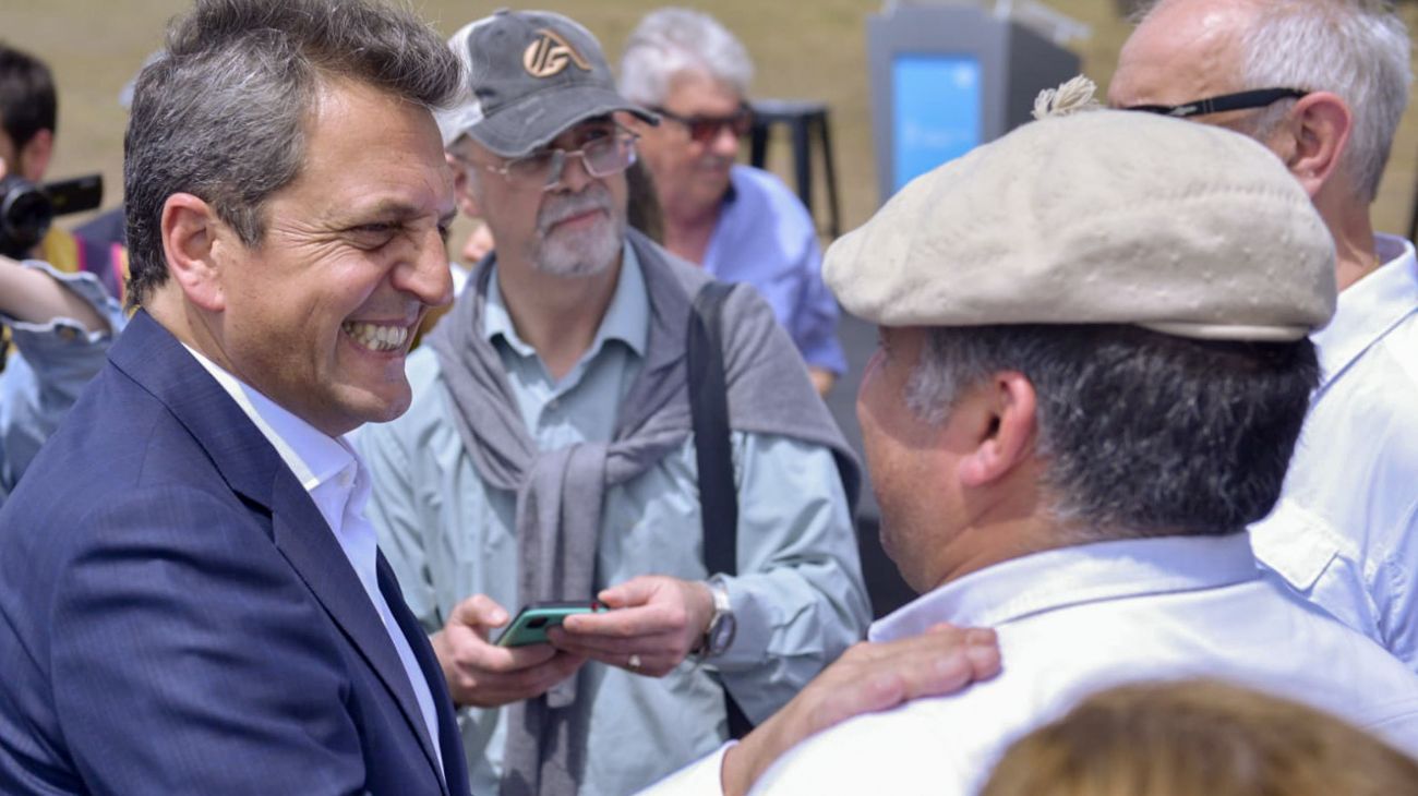 Sergio Massa promete ayuda para los productores afectados por la sequía