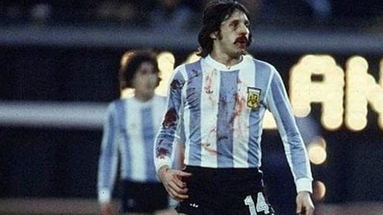 Leopoldo Luque | "Estoy seguro de que la peleó hasta el final", dijo Larrosa