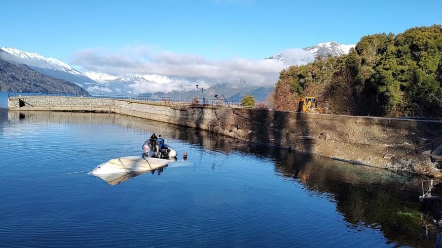 ¡Mirá que te como...": El insólito final del muelle construido en 2013 en la hermosa Lago Puelo