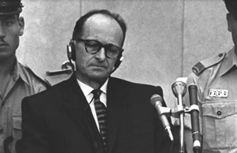 El verdugo de Eichmann murió a los 86 años: no pudo superar el trauma y sufrió pesadillas