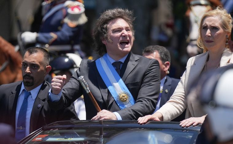 Milei en Córdoba: el acto en el Cabildo, punto de partida para "desterrar" a Macri