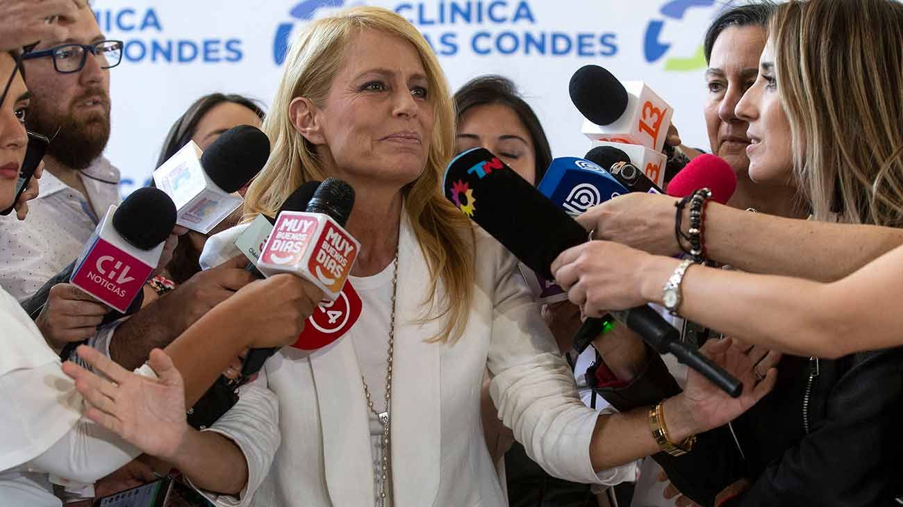 Cecilia Bolocco negó que criticara a Carlos Menem por sus vacaciones