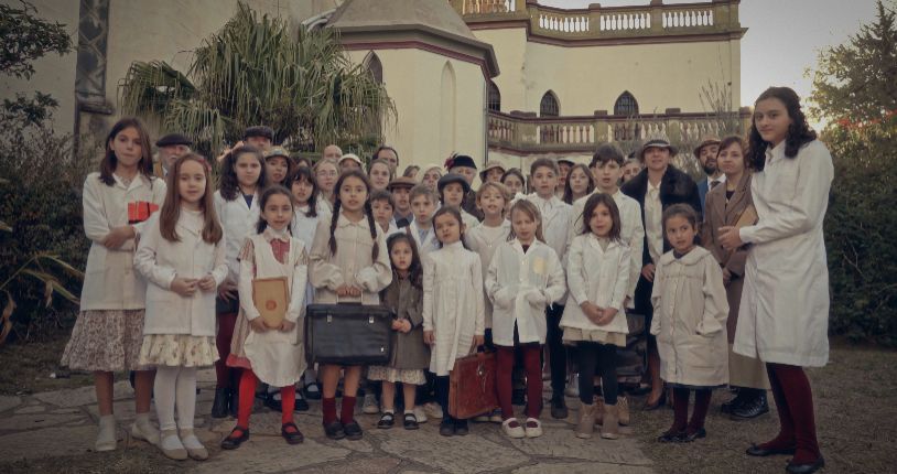 Con una película sobre salud mental, dos colegios ganan premios en festivales internacionales