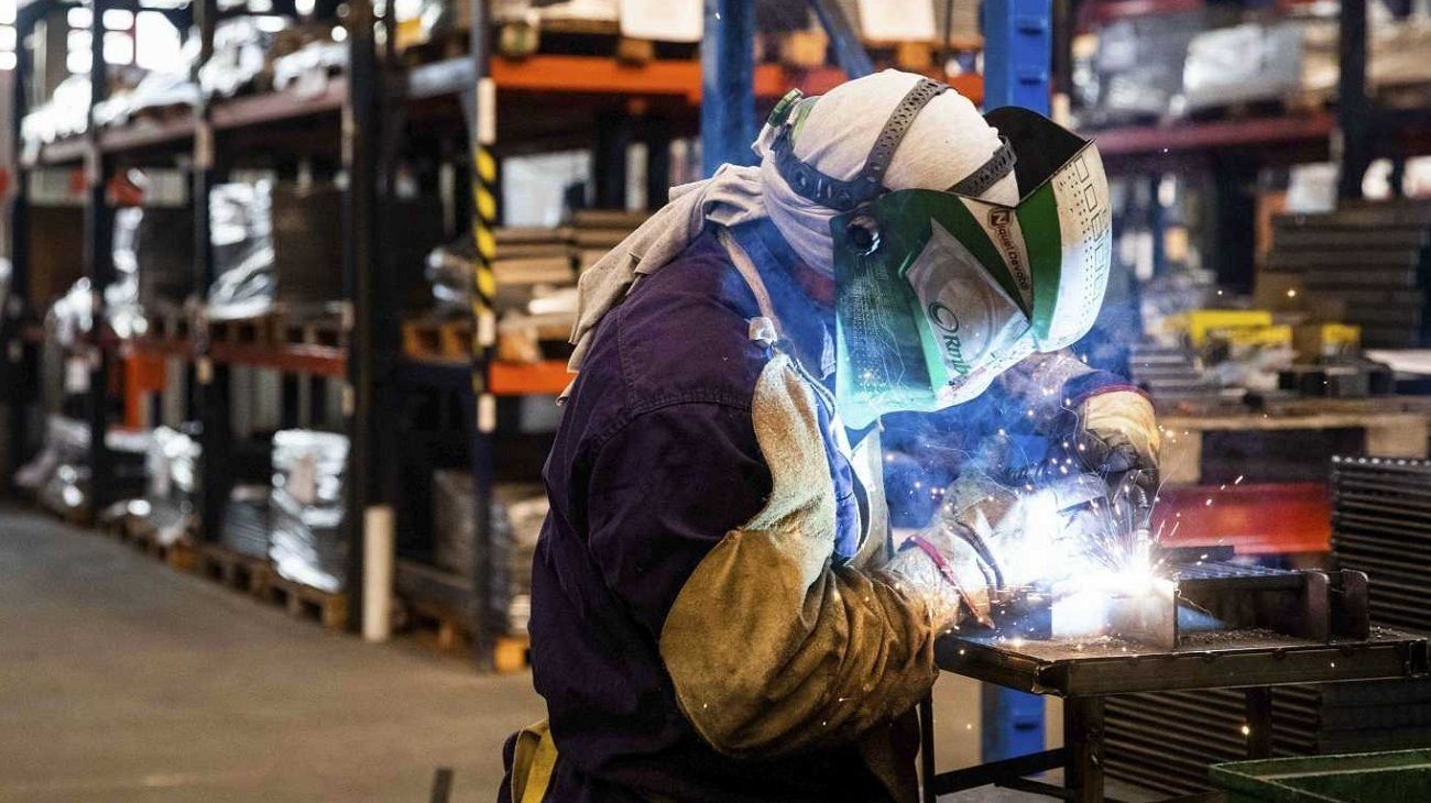 Reforma laboral y fiscal: cuánto pueden aguantar las pymes sin cambios de legislaciones
