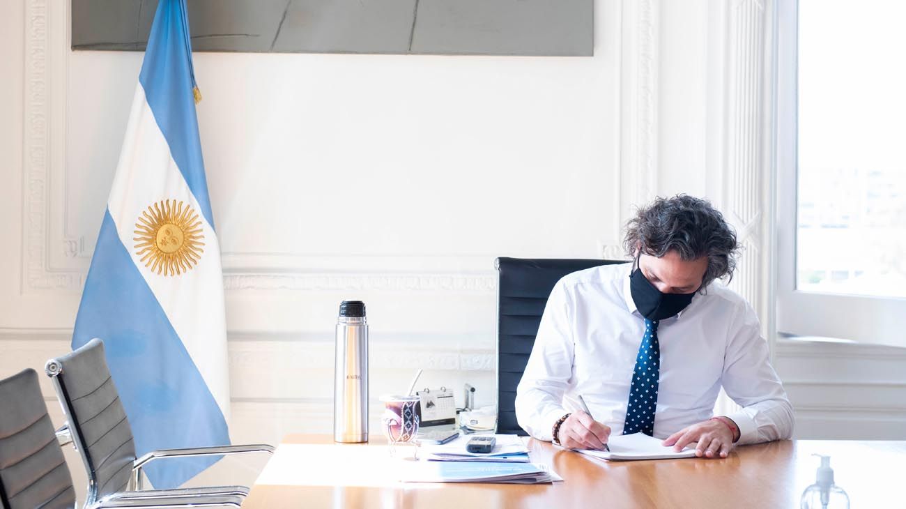 Cafiero reúne a funcionarios de la Ciudad y la Provincia para discutir cómo sigue la cuarentena
