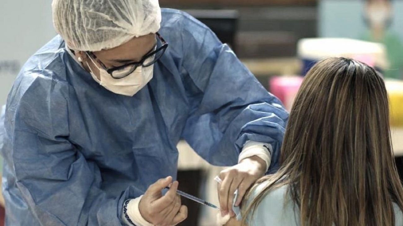 Cuáles son los motivos por los que aumentan los casos de Covid en el mundo
