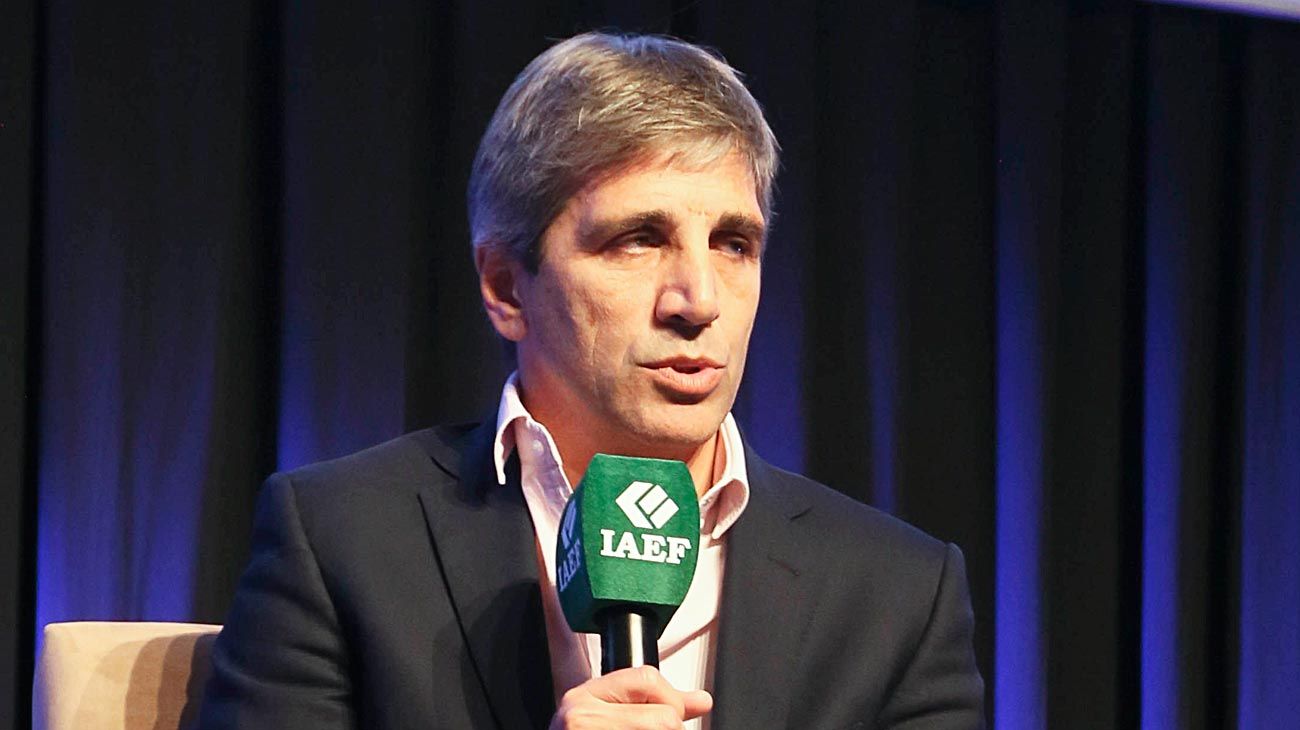 Caputo aseguró que el programa financiero para 2019 estará garantizado