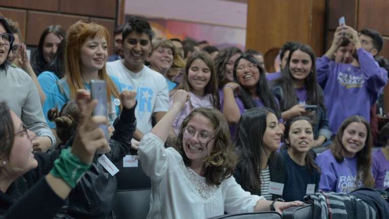 Más mujeres en espacios de decisión política