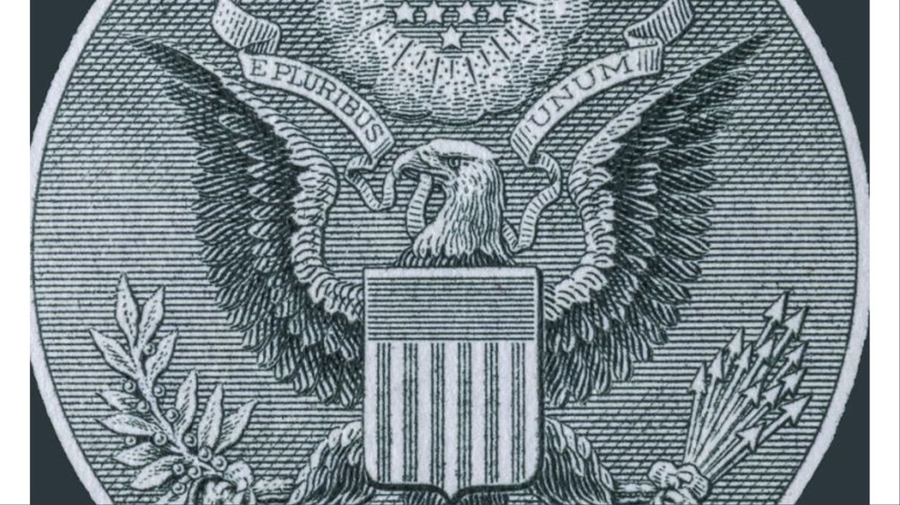 Pluribus: contra los traidores de la raza humana