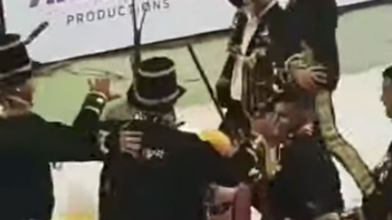 Video | Carnaval y escándalo: simularon una violación con una muñeca inflable