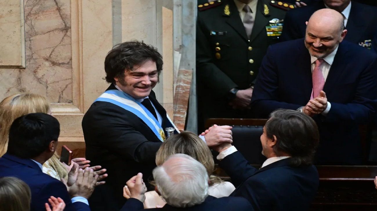 Javier Milei presentó el presupuesto 2025: “Los empresarios están muy eufóricos con la continuidad del déficit cero”