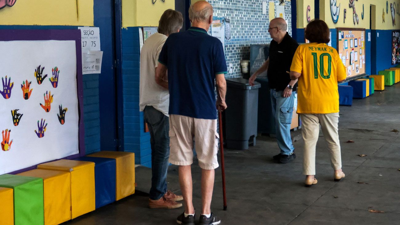 La credibilidad electoral en el basurero: El STF atropella al TSE e instala el caos en la elección