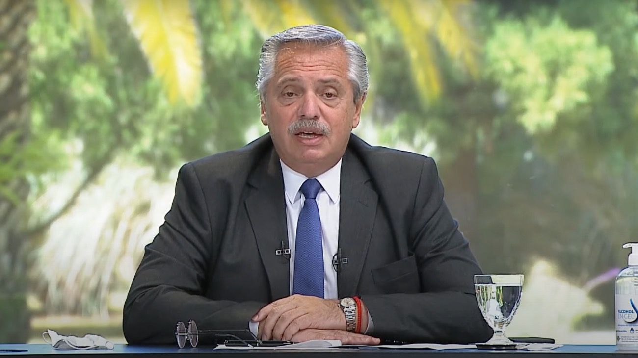 Alberto Fernández ante el aumento de covid: "El riesgo de que todo vuelva a paralizarse existe"