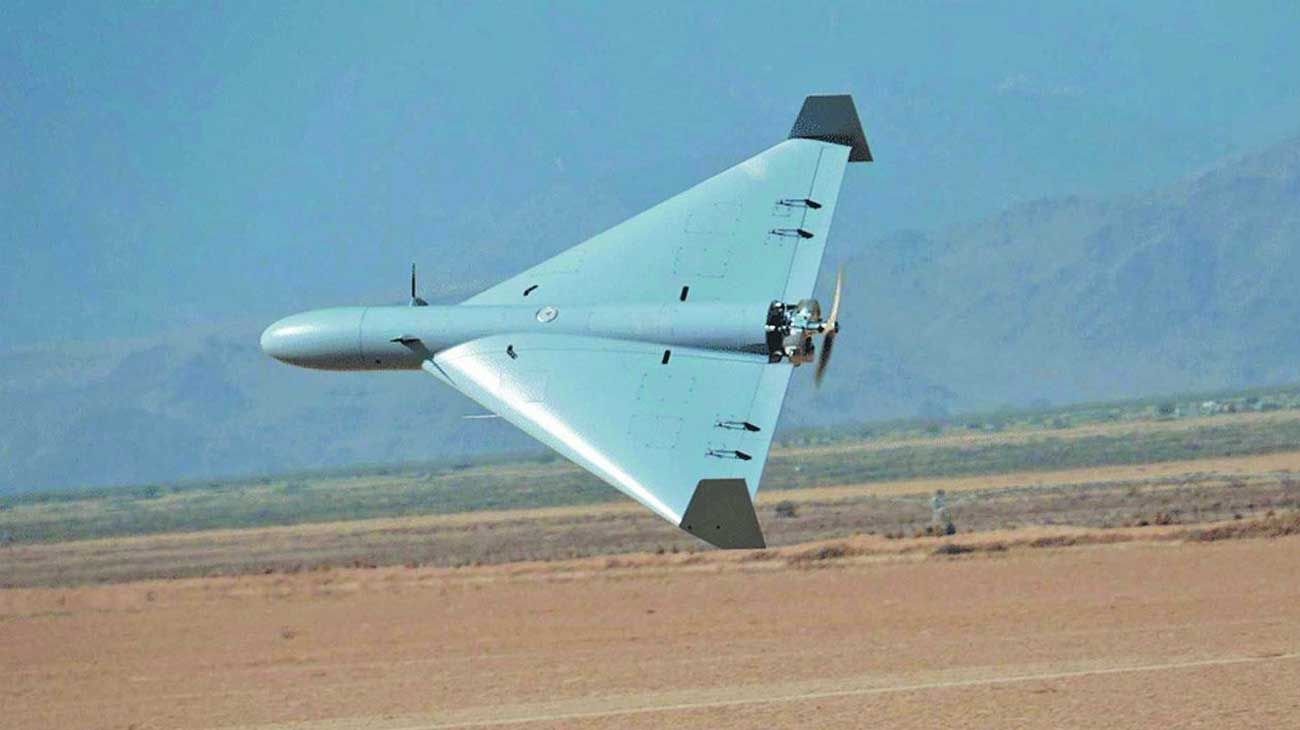 Misiles y drones de bajo costo, el novedoso armamento en la guerra