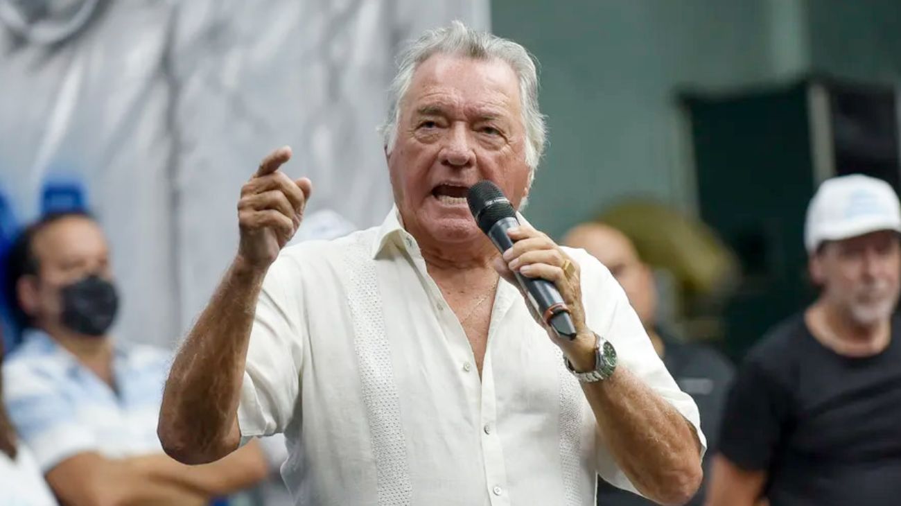 Luis Barrionuevo pidió que el paro general sea de 36 horas y adelantar las elecciones de la CGT