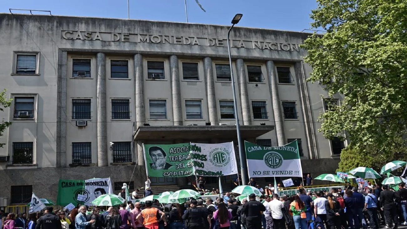 ATE confirmó un paro nacional de 36 horas con el fin de marchar hacia el ministerio de Sturzenegger