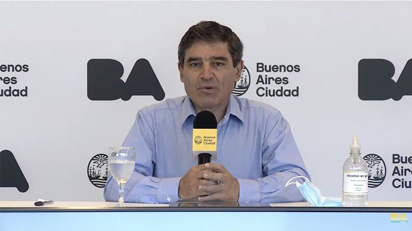 Fernán Quirós le reclamó a los docentes que "intensifiquen sus testeos"