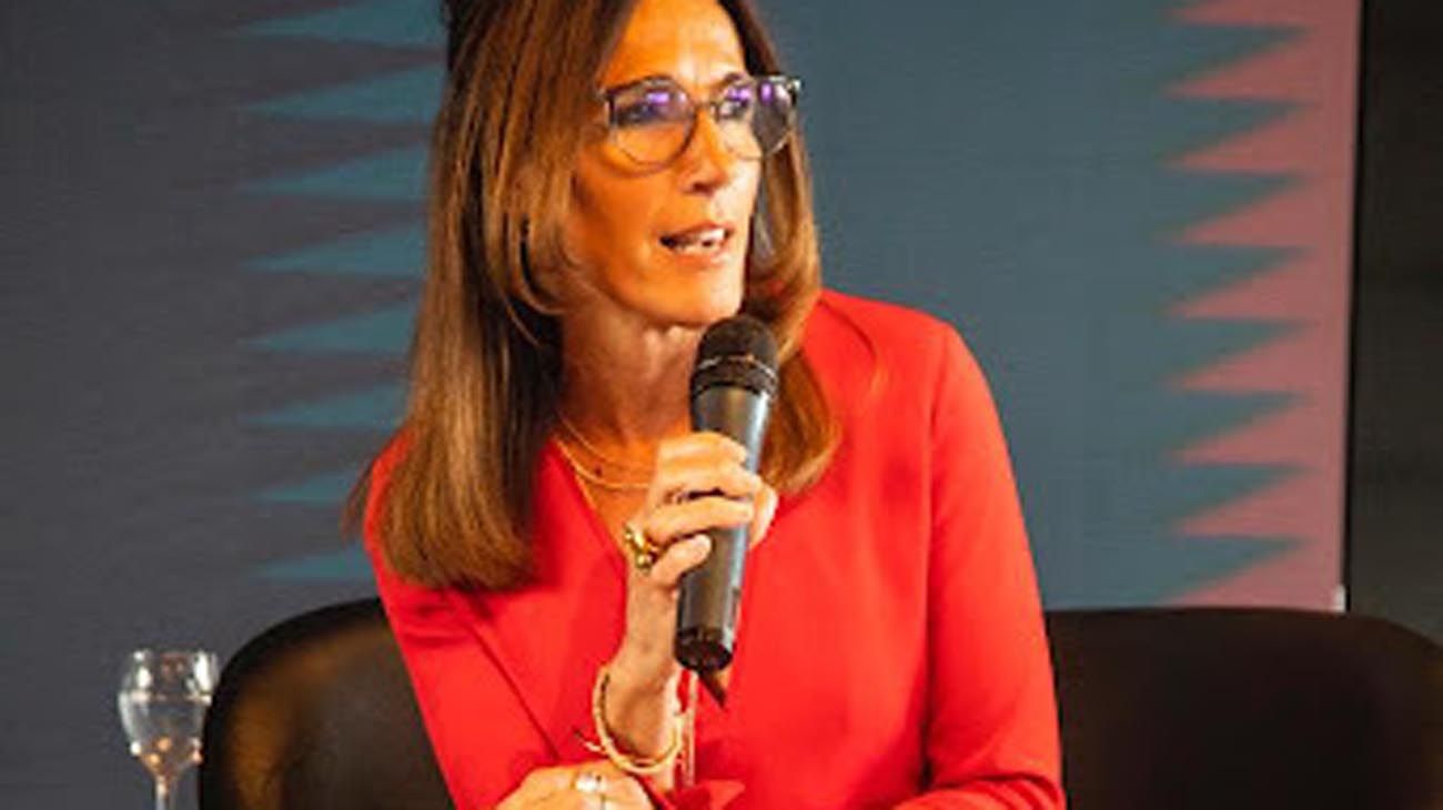 Mali Vazquez: “Es prioritario buscar soluciones del déficit habitacional”