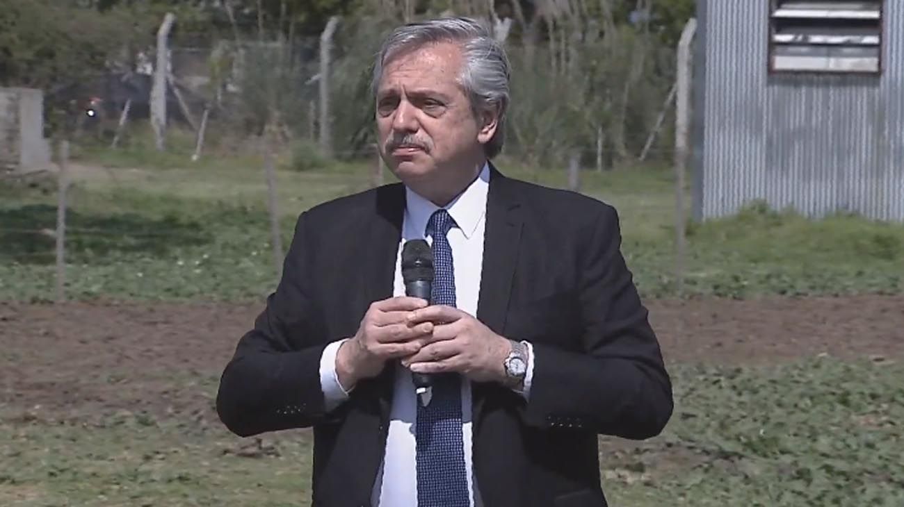 Hay que ayudar a Alberto Fernández