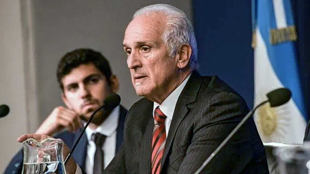 La UIF investiga a Macri por defraudación y fuga de capitales