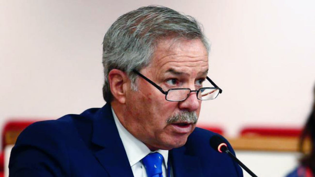 Felipe Solá: "Milei se queda sin cuerda, pero no sabemos cuánto le queda"