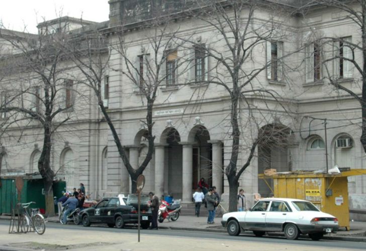 Después de la polémica, un hospital de La Plata tratará a un niño transgénero