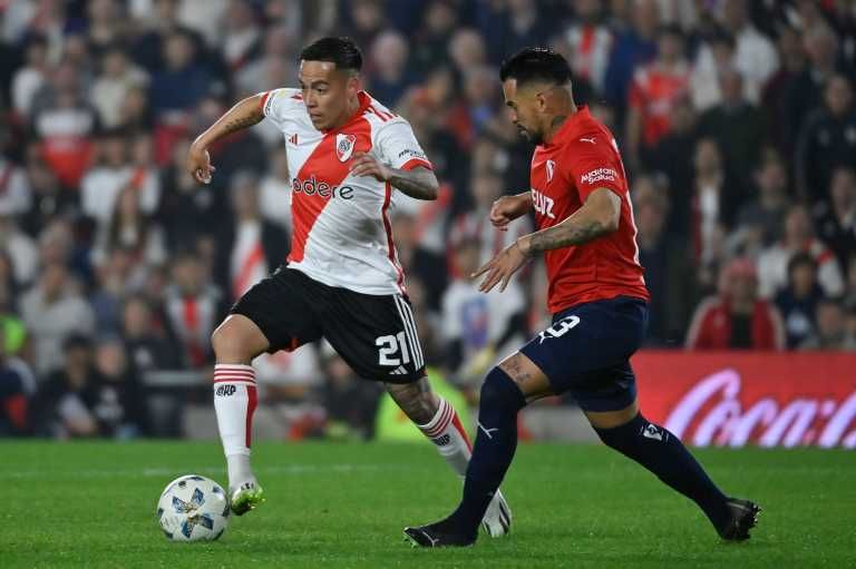 River goleó a Independiente y quedó primero en su grupo