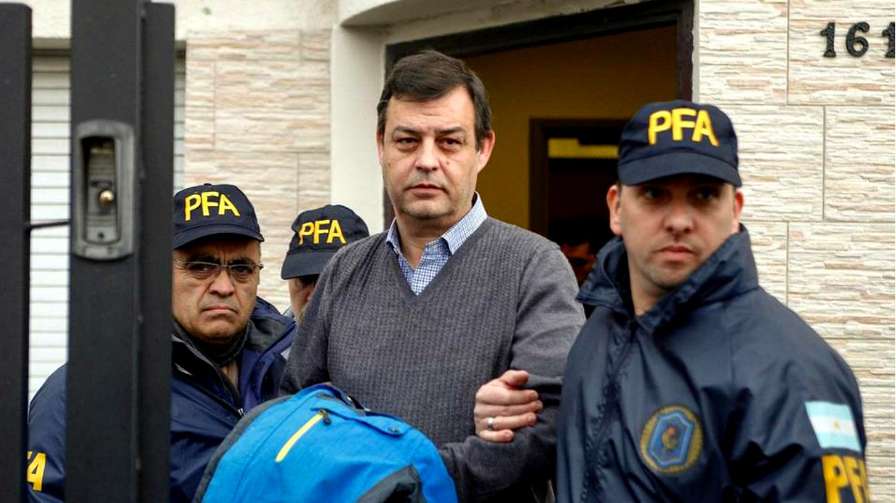 El fiscal Stornelli aceptó a Víctor Manzanares, excontador de Kirchner, como "arrepentido"