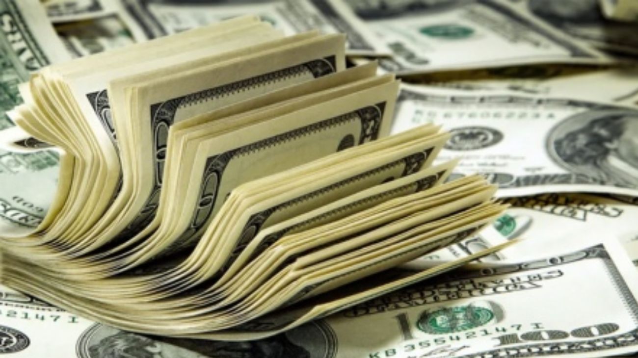 Modo electoral: la devaluación diaria del dólar se desaceleró en las últimas semanas