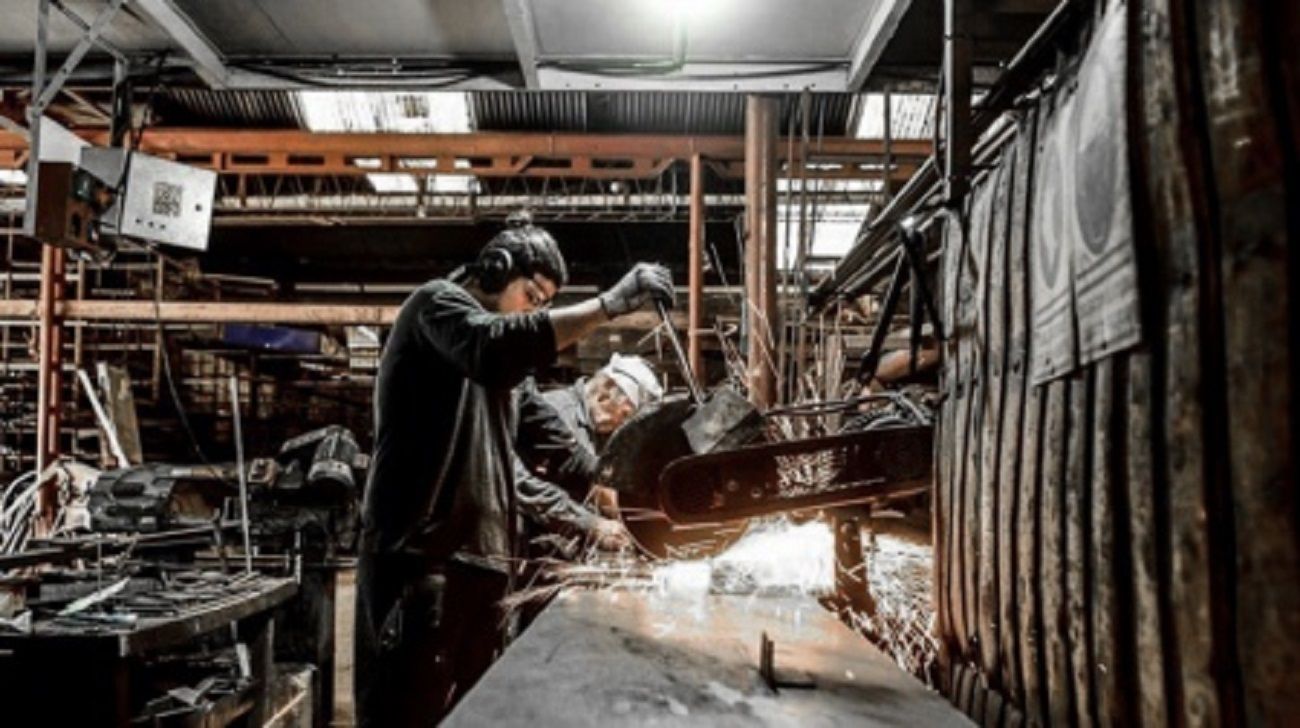 La actividad industrial cayó 1,7% interanual en julio