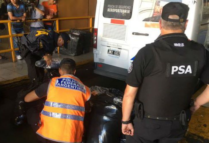 Operativo sorpresa en Liniers para fortalecer controles migratorios