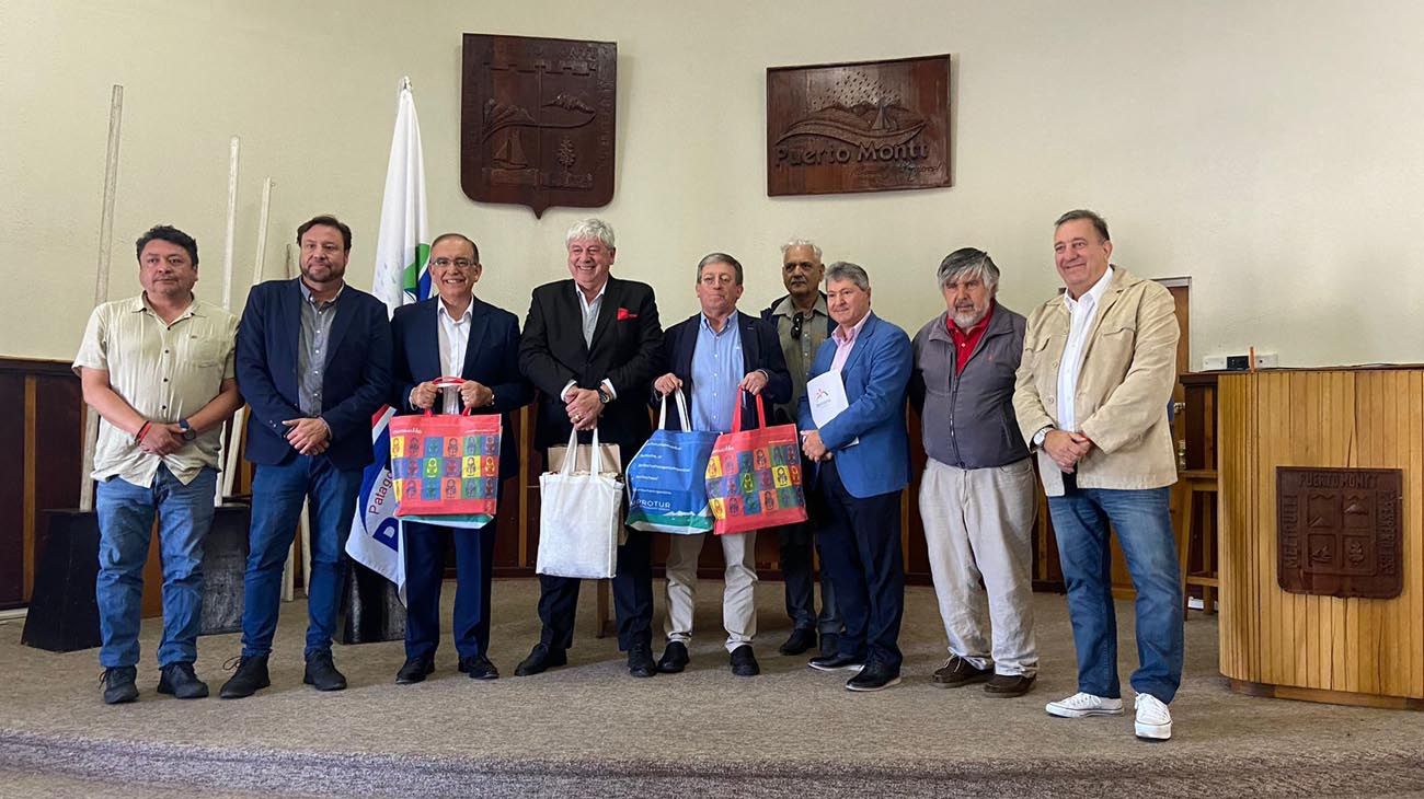 La Comuna de Bariloche visitó Puerto Montt para establecer lazos turísticos