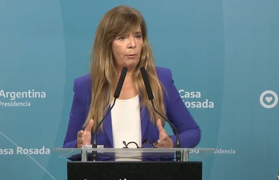 Cerruti desafió a la oposición por la "bomba económica": "Que JxC no se preocupe porque no va a gobernar"