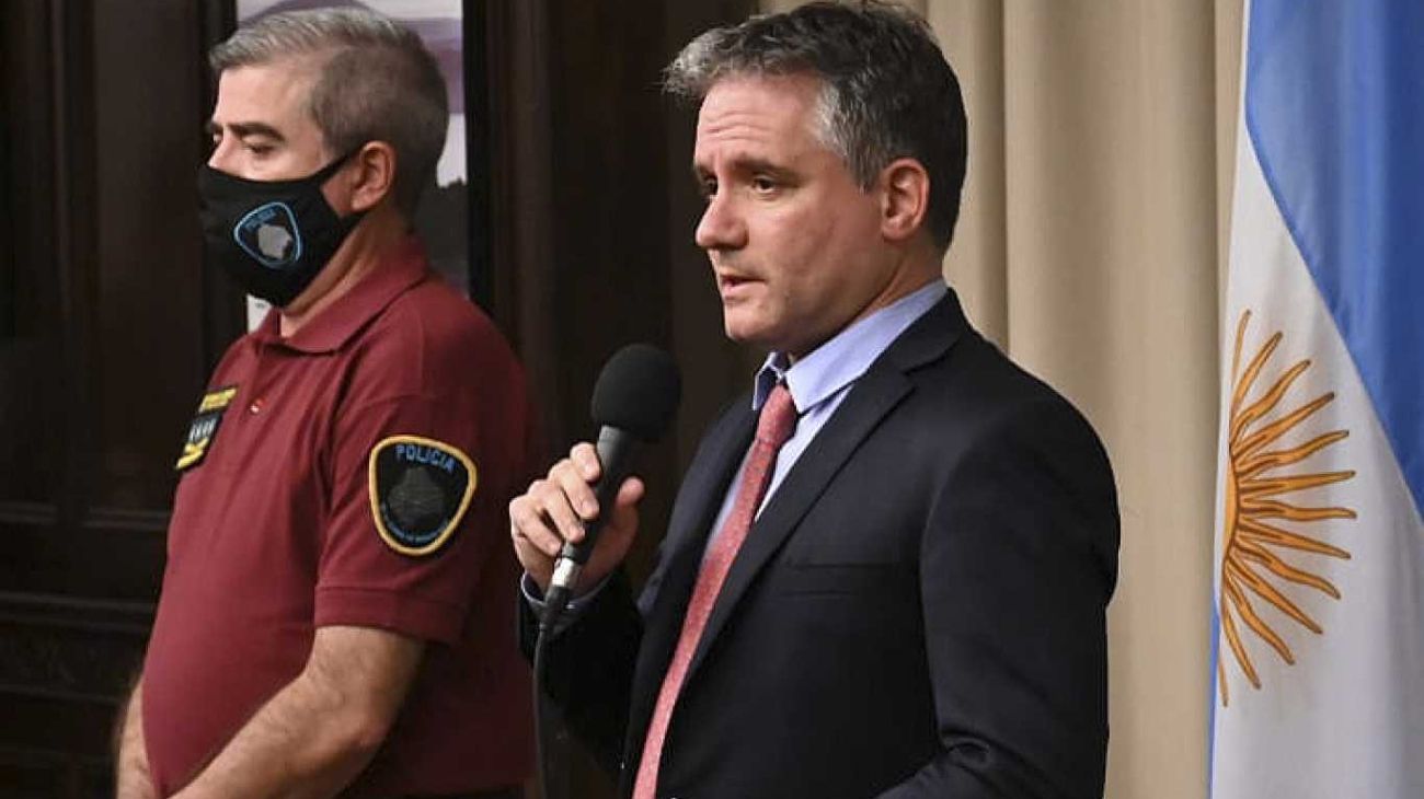 Marcelo D'Alessandro renunció al cargo denunciando una "operación ilegal de inteligencia" en su contra