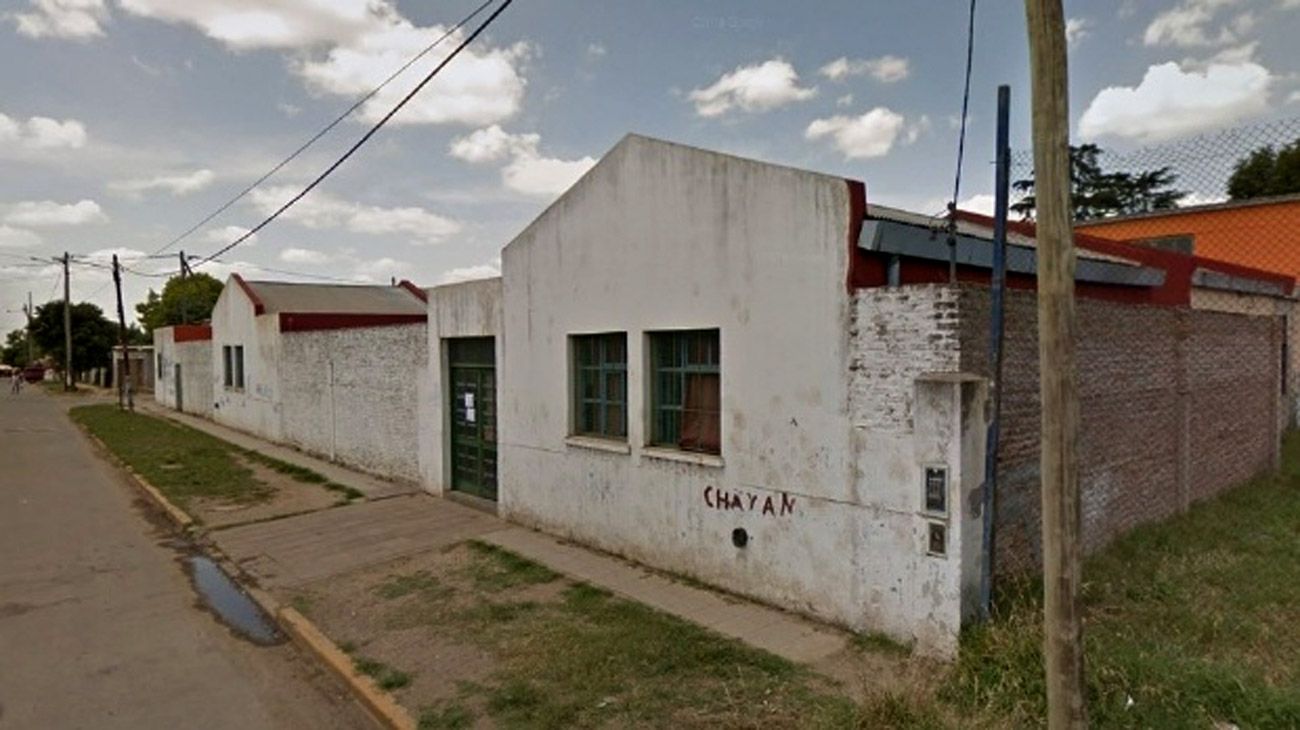 Dos muertos en una escuela de Moreno tras la explosión por escape de gas