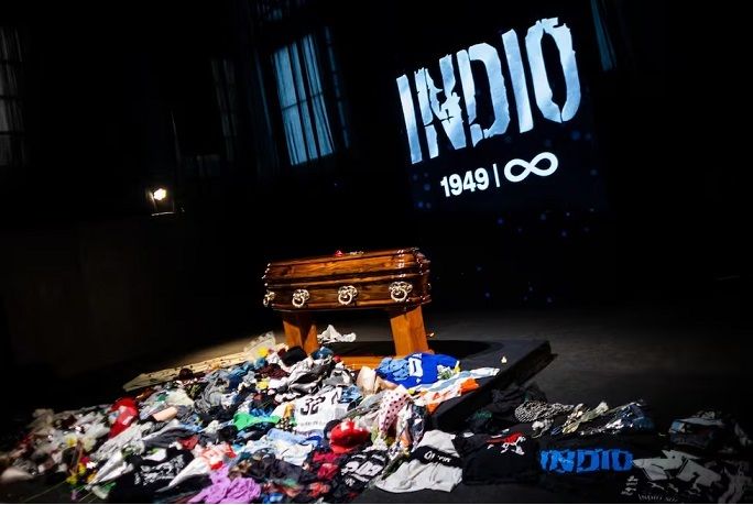 Indio Solari: una devoción popular que habla de vacíos