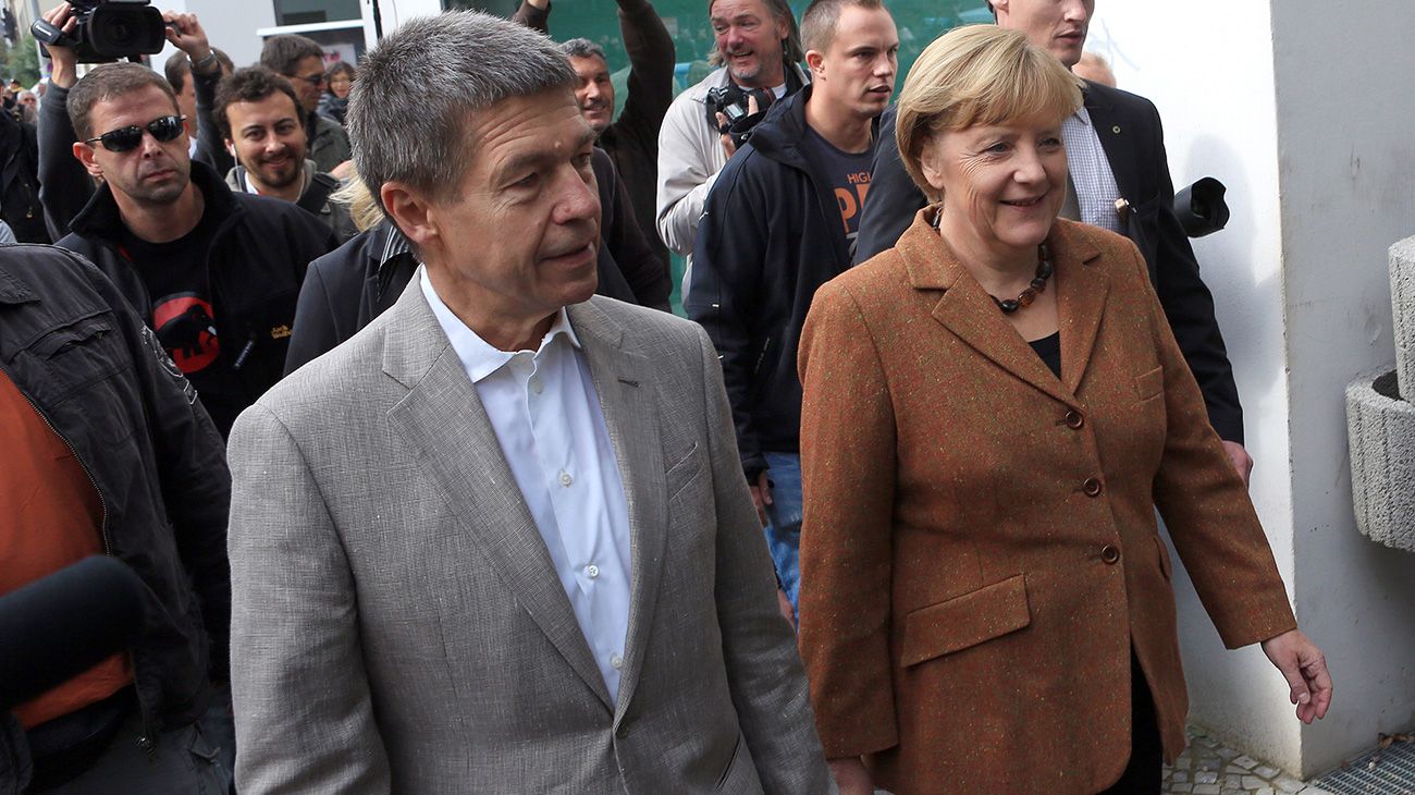 El marido de Angela Merkel se quedó sin G20