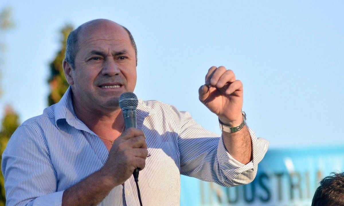 Intendente K de Ensenada pagará un bono de $32 mil a sus empleados