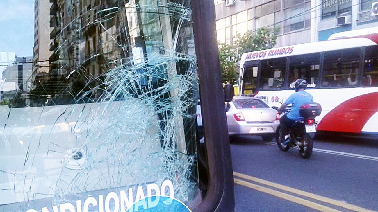 En la esquina más peligrosa de la ciudad ocurre un accidente vial cada veinte días