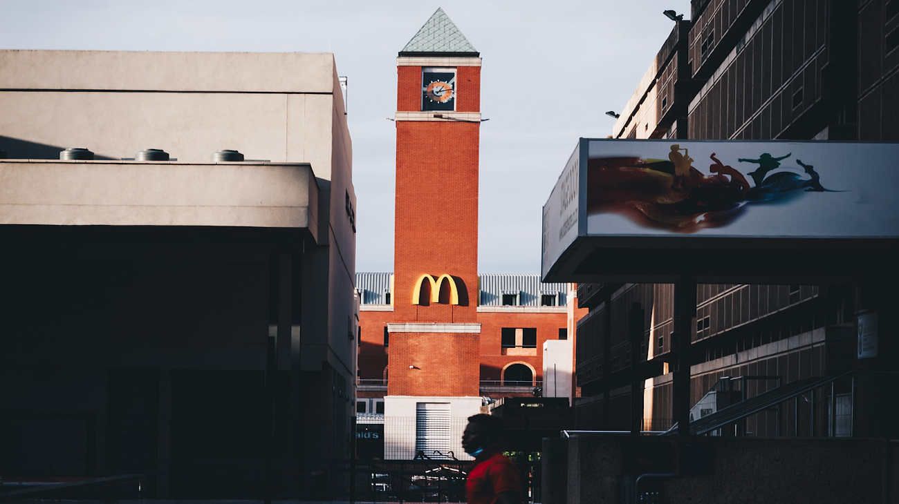 Más de 700 empleados demandaron a Mc Donald's por acoso laboral en el Reino Unido