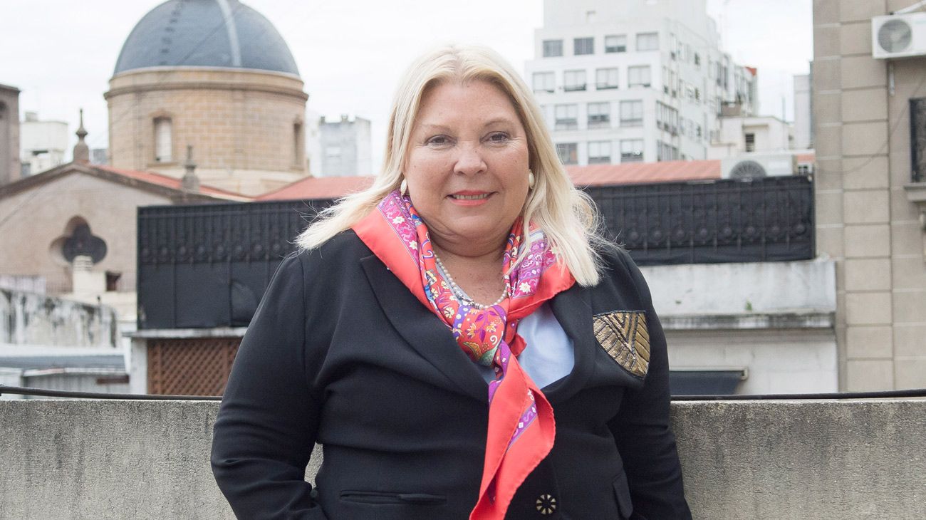 Elisa Carrió: "Sin vacunas no se puede votar en medio del duelo nacional"